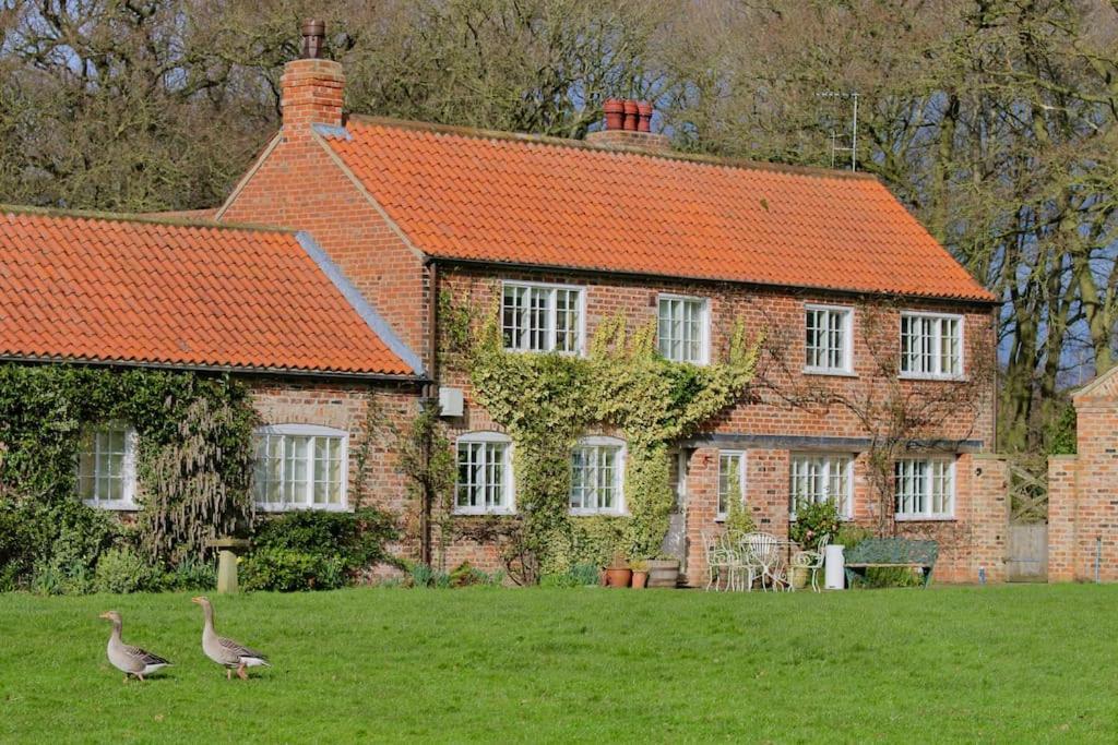 Characterful Yorkshire Cottage, Beautiful Views Eksteriør billede